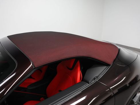 Certified 2025 Ferrari Roma Spider RWD image 72