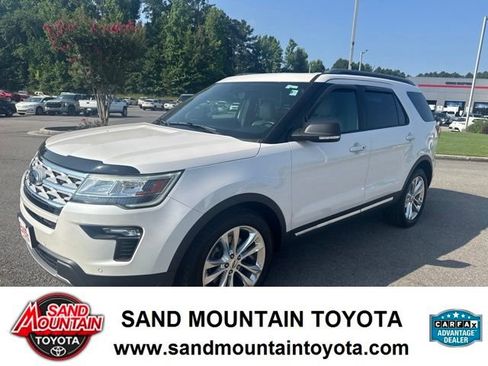 Used 2019 Ford Explorer XLT w/ Equipment Group 202A FWD image 6