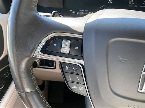 Used 2021 Lincoln Navigator Reserve AWD/4WD image 15