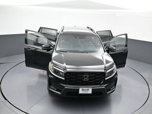Certified 2023 Honda Passport Elite image 46