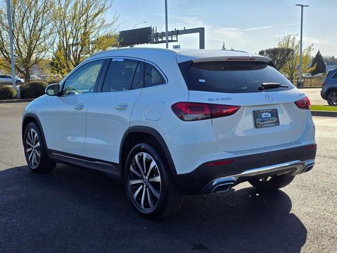 Used 2021 Mercedes-Benz GLA 250 4MATIC image 4