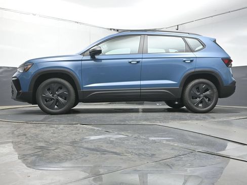 New 2026 Volkswagen Taos S FWD image 34