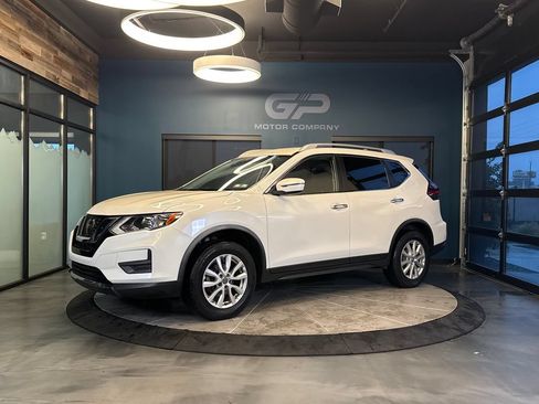 Used 2020 Nissan Rogue SV AWD/4WD image 7