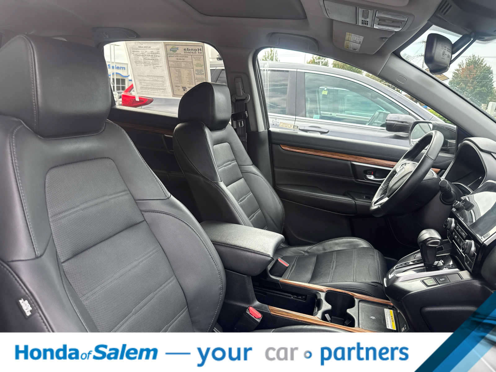 Used 2020 Honda CR-V Touring image 13