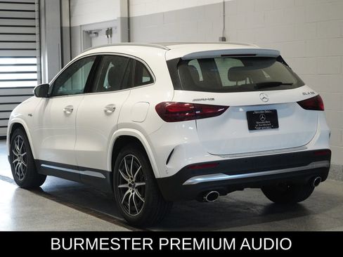 New 2026 Mercedes-Benz GLA 35 AMG 4MATIC image 6