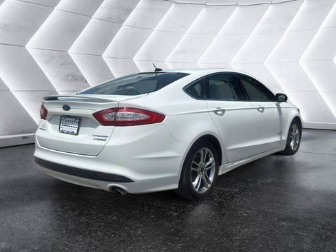 Used 2015 Ford Fusion Titanium FWD image 7
