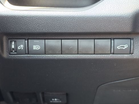 Certified 2023 Toyota RAV4 XLE w/ Convenience Package FWD image 15