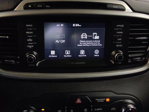 Used 2017 Kia Sorento AWD w/ LX Convenience Package image 25