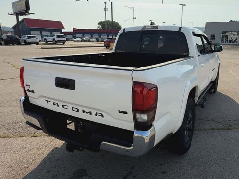 Used 2023 Toyota Tacoma SR image 8