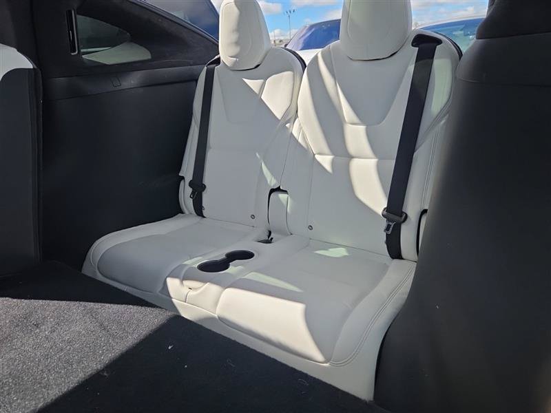 Used 2019 Tesla Model X 100D AWD/4WD image 3