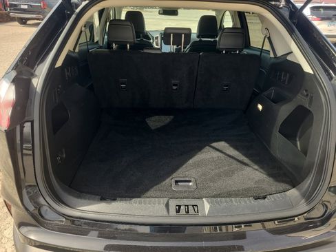 Used 2024 Ford Edge SEL image 10