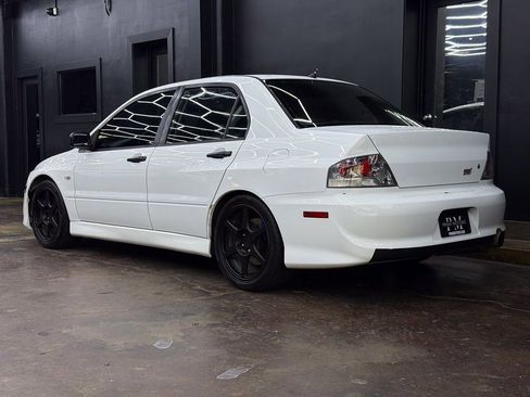 Used 2005 Mitsubishi Lancer Evolution RS image 7