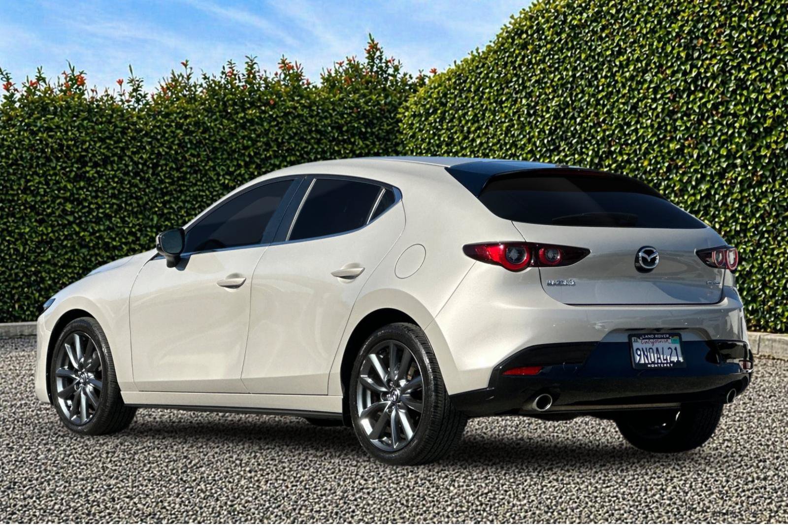Used 2024 MAZDA MAZDA3 s FWD image 6