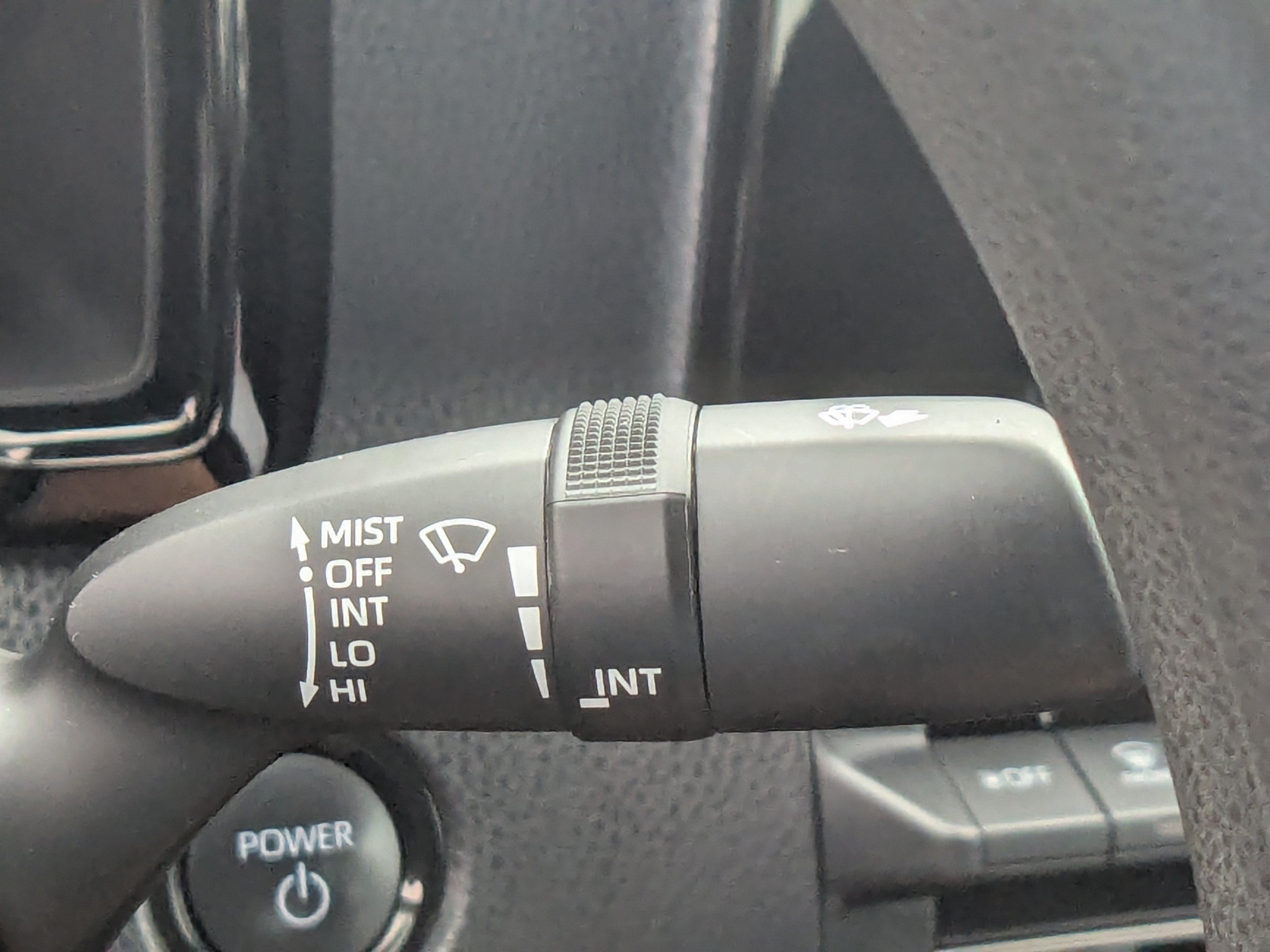 Used 2025 Toyota Camry LE FWD image 27