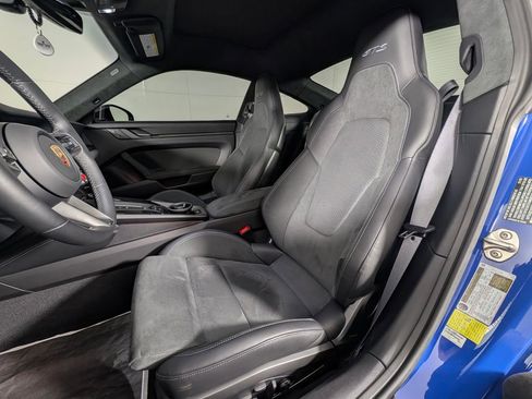 Certified 2025 Porsche 911 Carrera GTS image 5