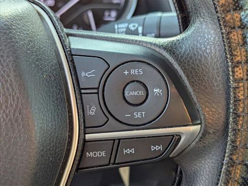 Used 2023 Toyota Camry LE image 9