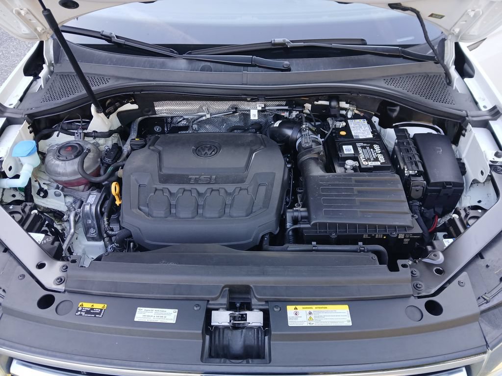 Used 2022 Volkswagen Tiguan SE FWD image 21
