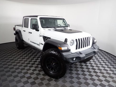 Used 2020 Jeep Gladiator Sport w/ Quick Order Package 24S AWD/4WD image 9