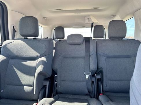 Certified 2025 Ford Expedition Active image 30