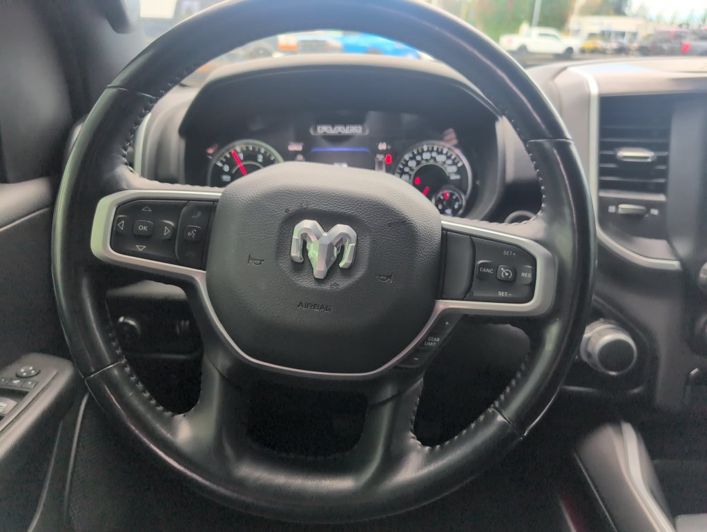 Used 2022 RAM 1500 Big Horn AWD/4WD image 15