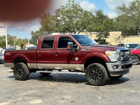 Used 2012 Ford F250 Lariat w/ Lariat Interior Pkg image 11