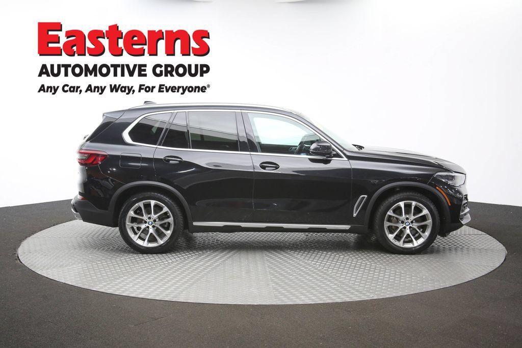 Used 2023 BMW X5 xDrive40i AWD/4WD image 43