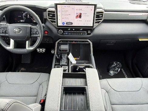 New 2026 Toyota Tundra Limited AWD/4WD image 33