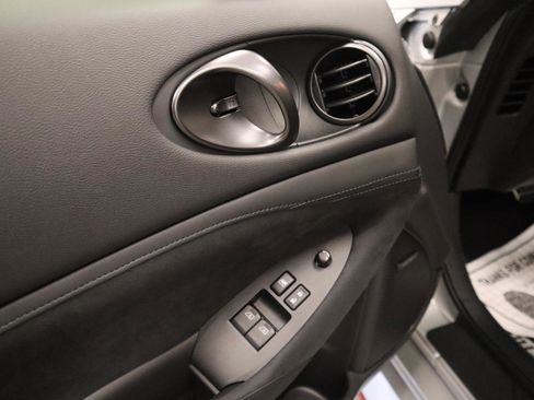 New 2025 Nissan Z NISMO w/ Floor Mat Package image 17