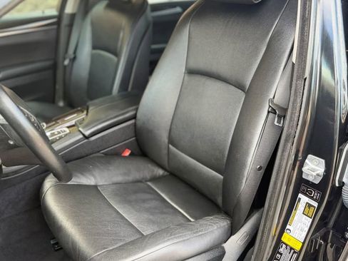 Used 2013 BMW 528i xDrive Sedan AWD/4WD image 14