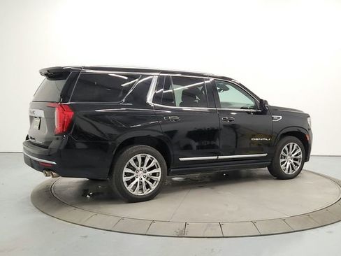 Used 2023 GMC Yukon Denali image 7