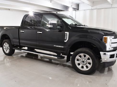 Used 2018 Ford F350 Lariat w/ Lariat Ultimate Package AWD/4WD image 5