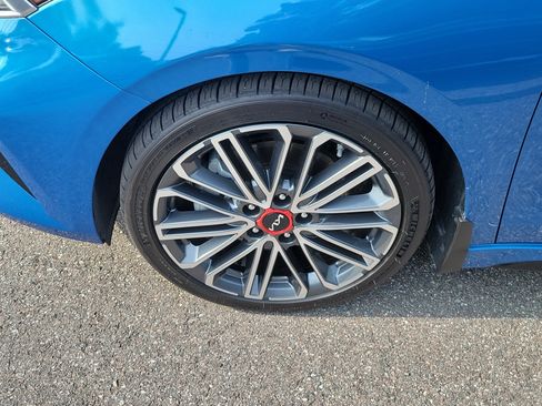 Used 2023 Kia Forte GT w/ GT2 Package FWD image 37
