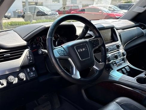 Used 2015 GMC Yukon XL SLT w/ Open Road Package AWD/4WD image 15