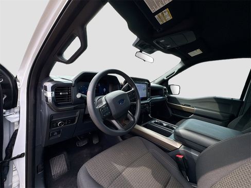 Used 2024 Ford F150 STX w/ Equipment Group 201A FX4 image 9
