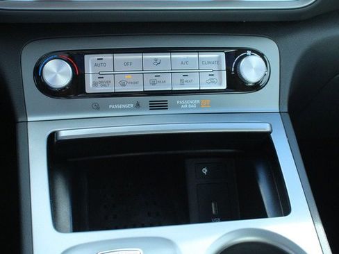 Used 2023 Hyundai Kona SEL w/ Cargo Package image 26