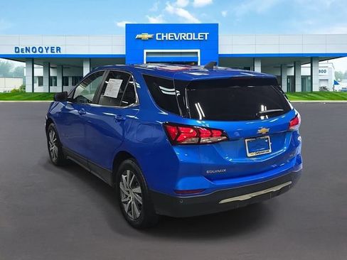 Used 2024 Chevrolet Equinox LT AWD/4WD image 9