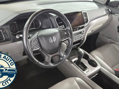 Used 2020 Honda Pilot EX-L image 11