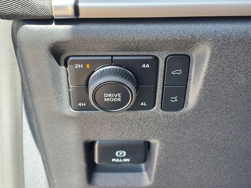 New 2026 Ford Expedition Max Active AWD/4WD image 14
