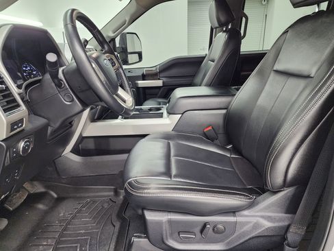 Used 2021 Ford F350 Lariat image 8