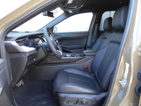 New 2026 Jeep Cherokee Limited AWD/4WD image 6