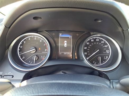 Used 2020 Toyota Camry LE image 21