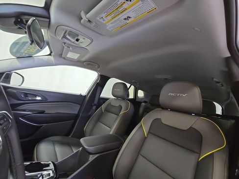 Certified 2025 Chevrolet Trax ACTIV w/ Driver Confidence Package FWD image 25