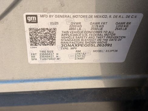 Used 2025 Chevrolet Equinox LT w/ Convenience Package II AWD/4WD image 32