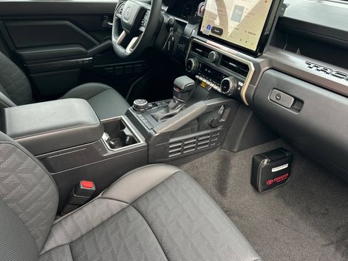 New 2026 Toyota Tacoma TRD Off-Road AWD/4WD image 17