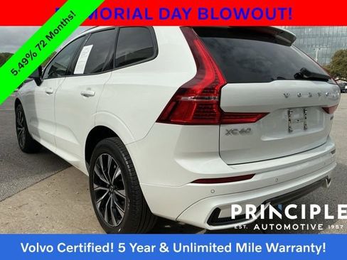 Certified 2024 Volvo XC60 B5 Core AWD/4WD image 13