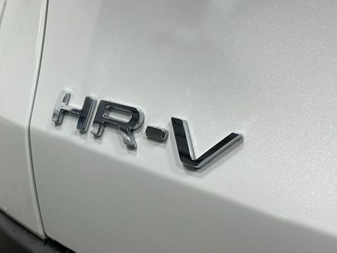 New 2026 Honda HR-V LX image 6