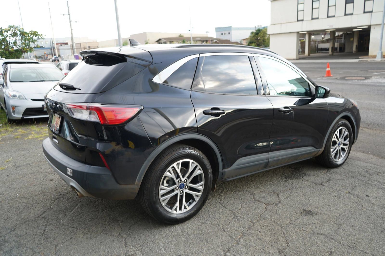 Used 2022 Ford Escape SEL FWD image 23