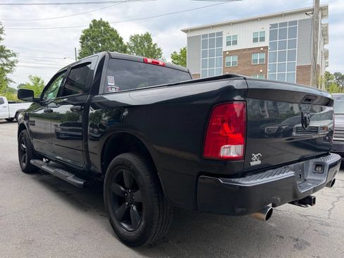 Used 2017 RAM 1500 Express w/ Express Value Package AWD/4WD image 5