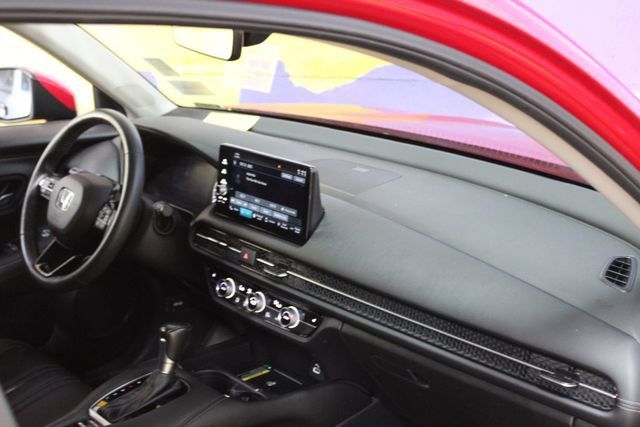 Used 2024 Honda HR-V EX-L image 12