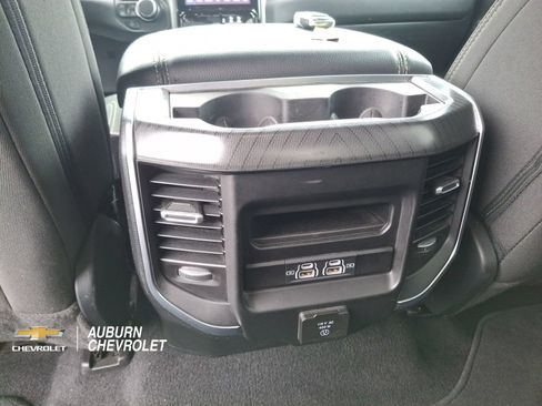Used 2025 RAM 1500 Big Horn AWD/4WD image 12